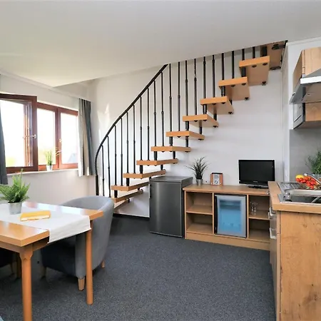 Ferienzimmeranlage Deutsches Haus Deutsches Haus App 34 Apartment Wustrow (Fischland)