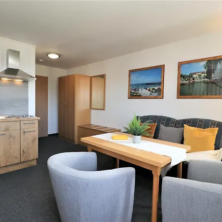 Apartment Ferienzimmeranlage Deutsches Haus Deutsches Haus App 34 Wustrow (Fischland)